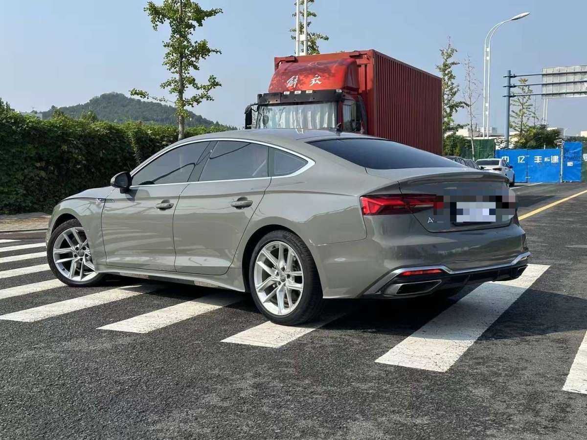 奧迪 奧迪A5  2021款 Sportback 40 TFSI 時(shí)尚動感型圖片