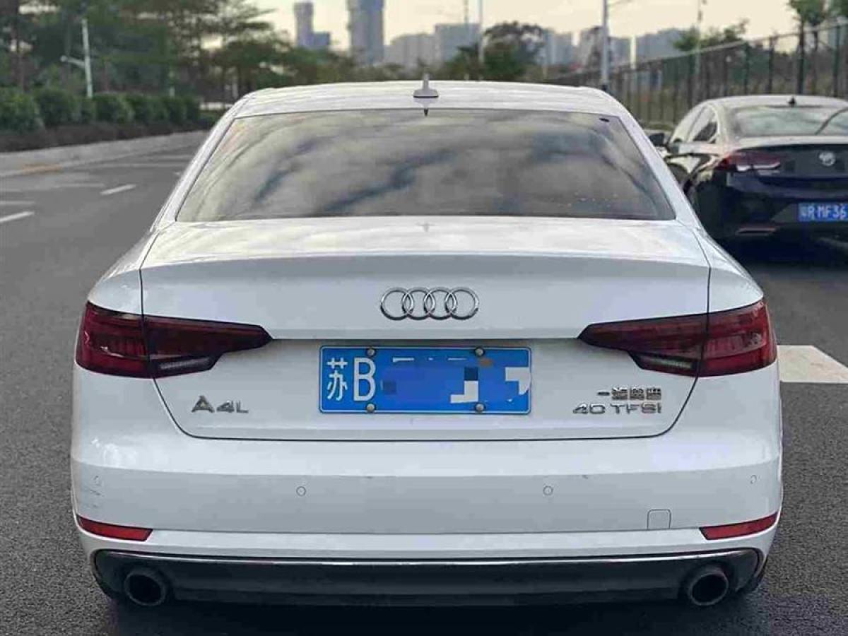 奧迪 奧迪A4L  2018款 30周年年型 40 TFSI 進(jìn)取型圖片