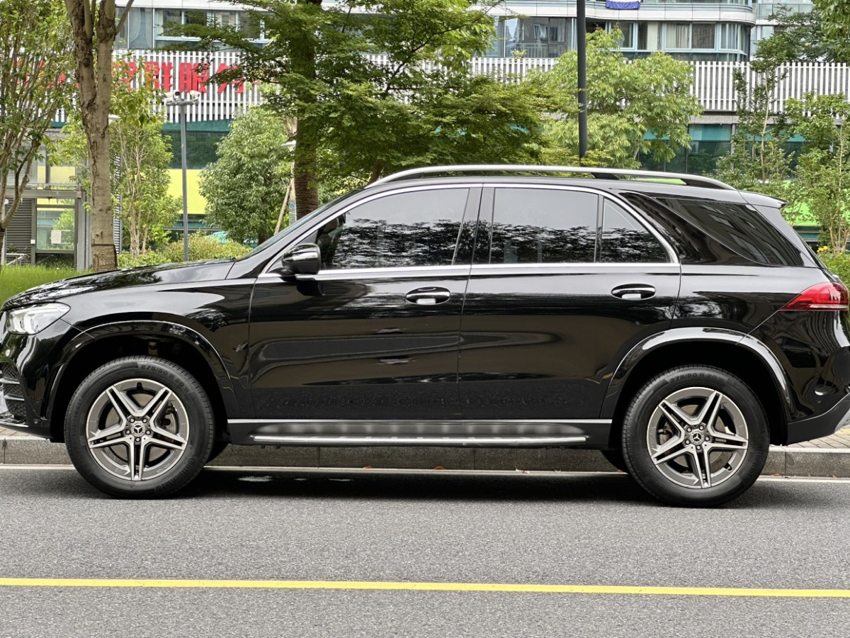 奔馳 奔馳GLE  2021款 GLE 450 4MATIC 豪華型圖片