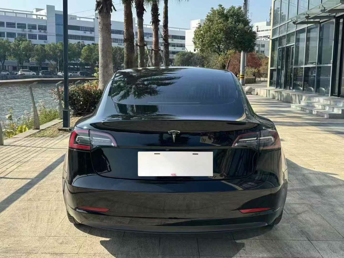 特斯拉 Model S  2021款 Plaid Plus 版圖片