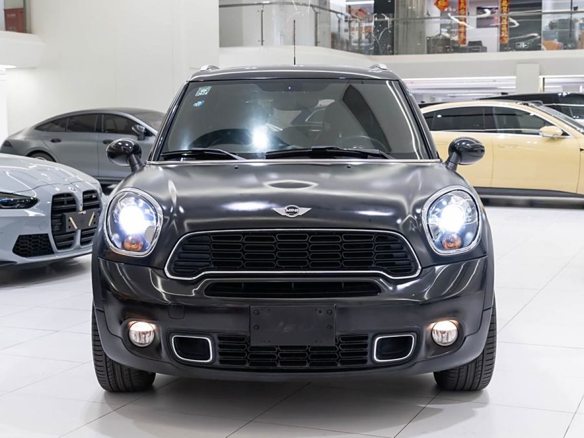 MINI COUNTRYMAN  2013款 1.6T COOPER S ALL4 滑雪版圖片