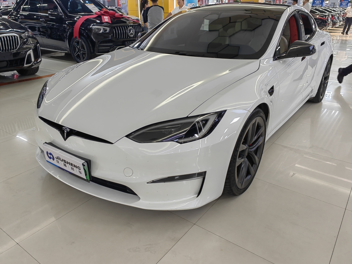 2023年6月特斯拉 Model S  2023款 三電機全輪驅(qū)動 Plaid版