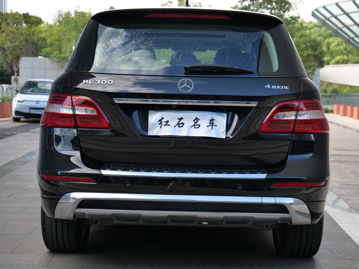 奔馳 奔馳M級(jí)  2012款 ML 300圖片