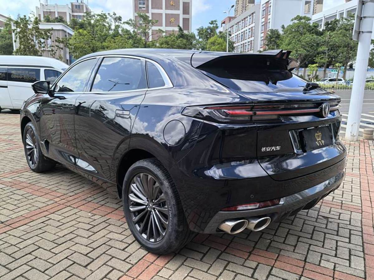 長(zhǎng)安 長(zhǎng)安UNI-K  2021款 2.0T 卓越型圖片