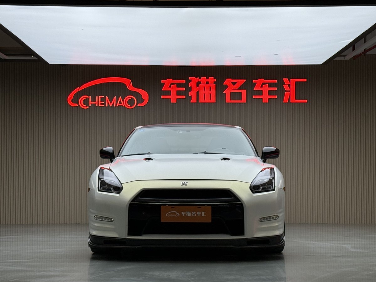 日產(chǎn) GT-R  2010款 3.8T Premium Edition圖片