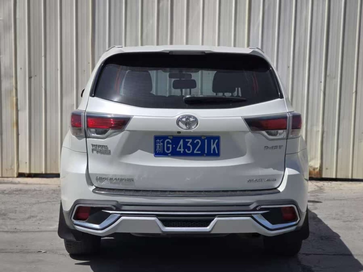 豐田 漢蘭達(dá)  2015款 2.0T 四驅(qū)豪華版 7座圖片