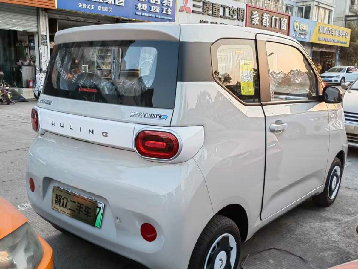 MINI MINI  2025款 1.5T COOPER 經(jīng)典派 五門(mén)版圖片