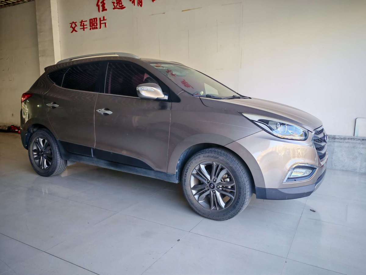 現(xiàn)代 ix35  2015款 2.0L 自動兩驅智能型 國IV圖片