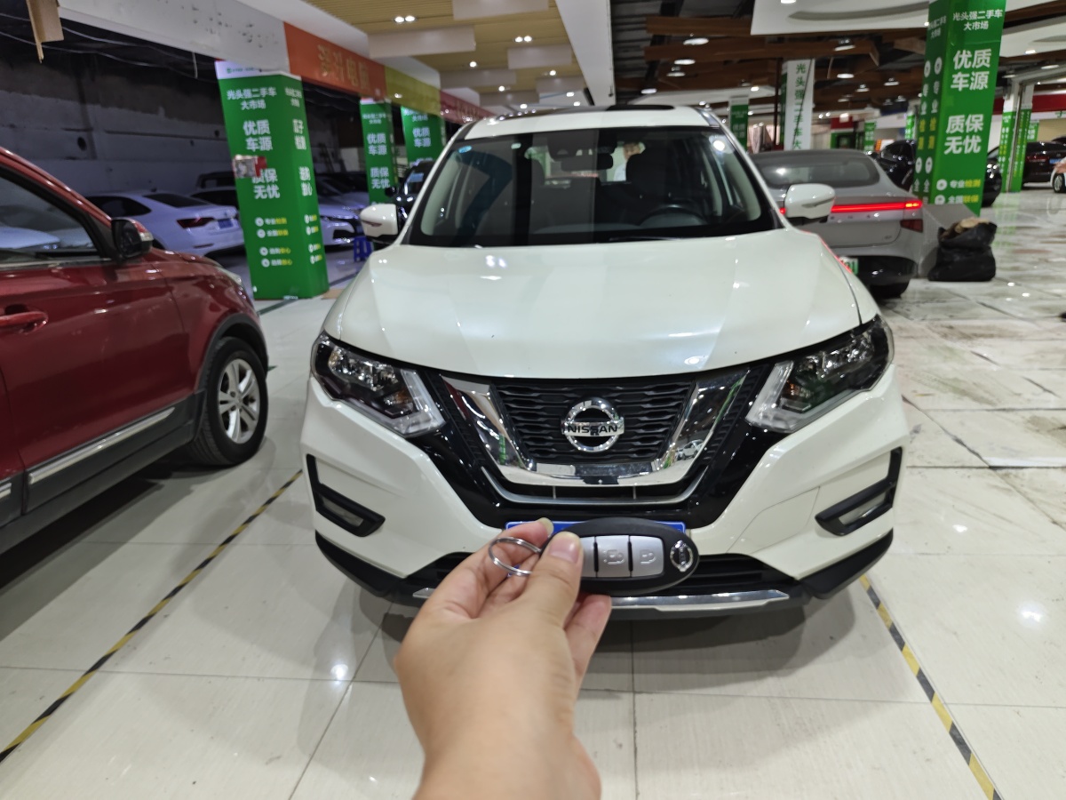 日產(chǎn) 奇駿  2020款 2.0L CVT智聯(lián)舒適版 2WD圖片