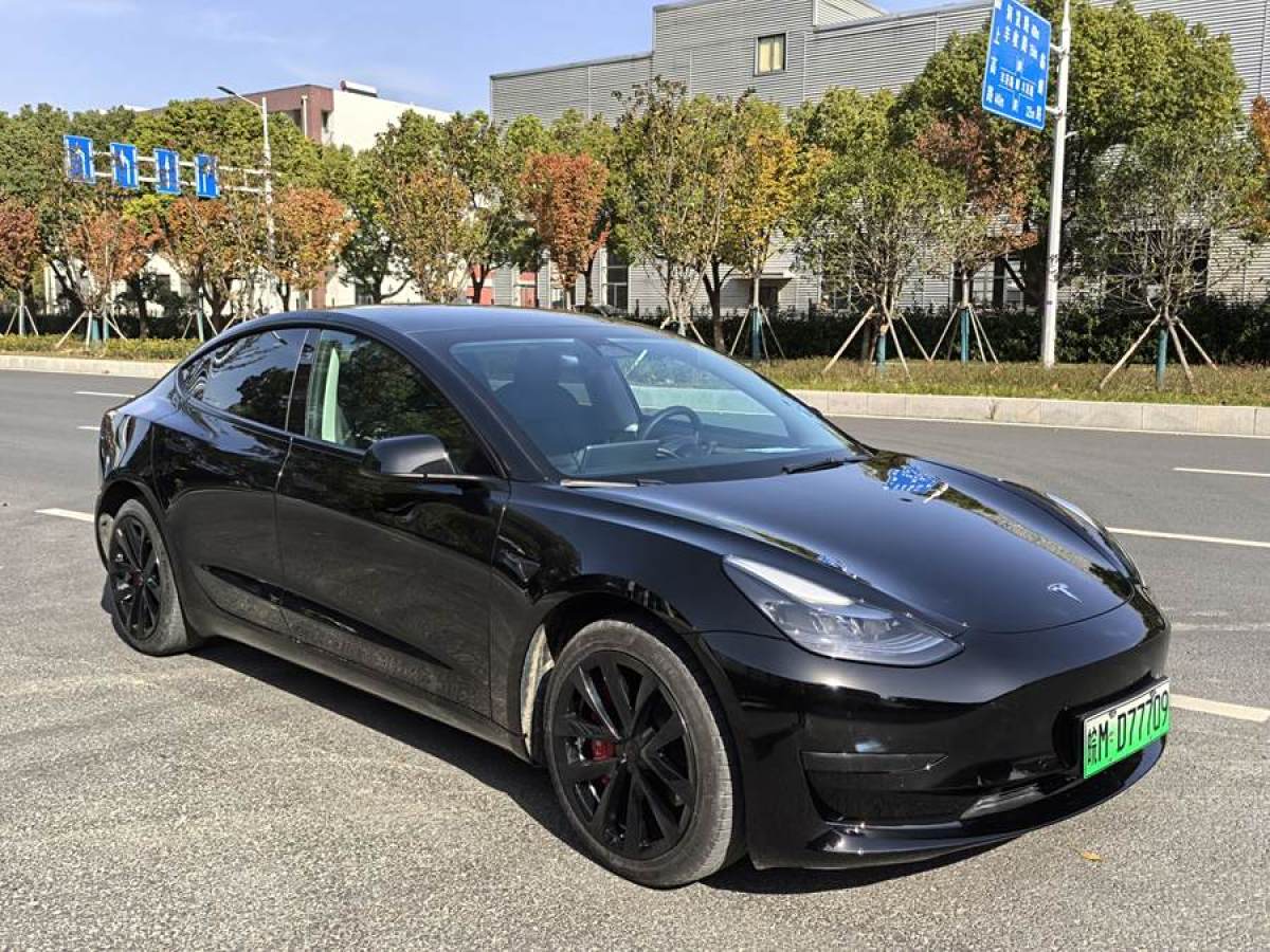 特斯拉 Model Y  2022款 改款 后輪驅(qū)動版圖片