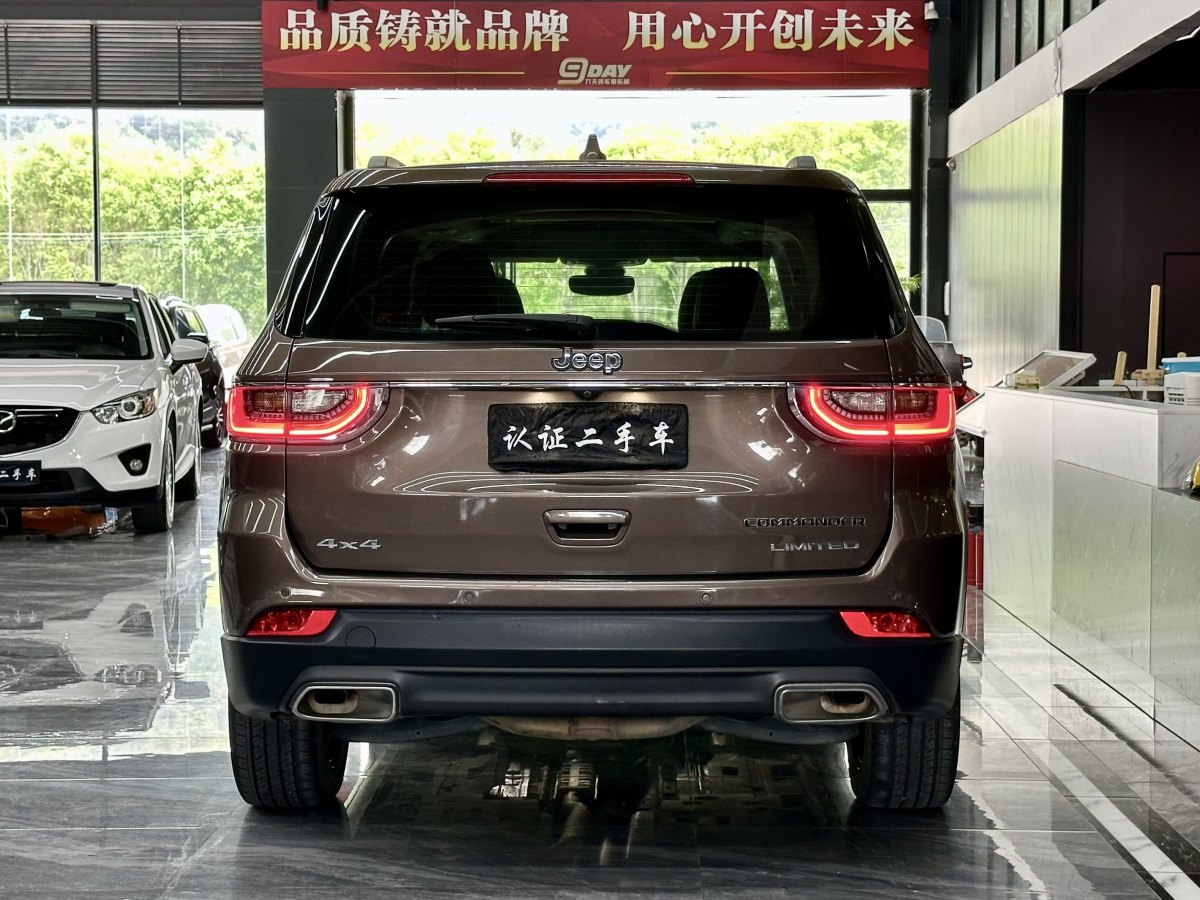 Jeep 指揮官  2018款 2.0T 四驅(qū)臻享版 國(guó)VI圖片