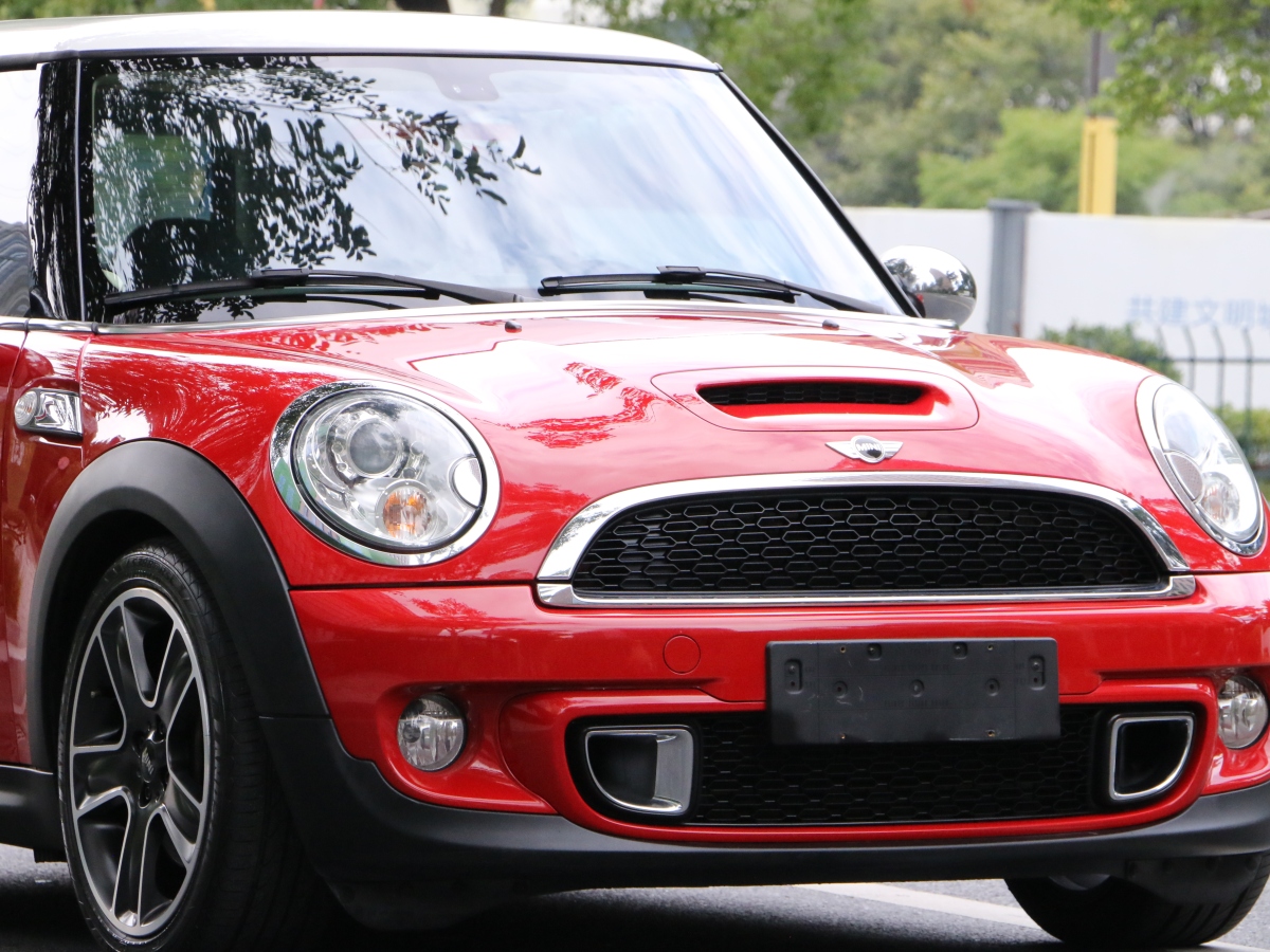 2013年9月MINI CLUBMAN  2011款 1.6T COOPER S