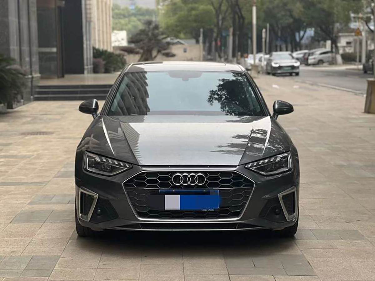 奧迪 奧迪A4L  2022款 40 TFSI 時尚動感型圖片