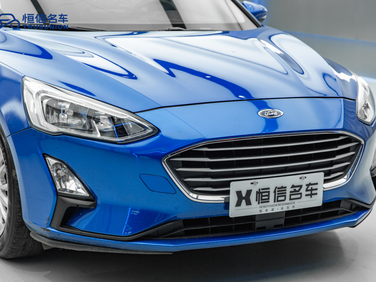 福特 ?？怂? 2019款 三廂 EcoBoost 180 自動(dòng)鋒潮型圖片