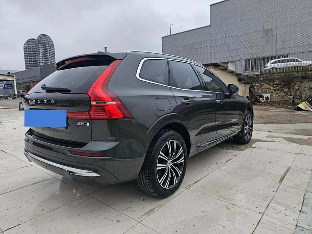 沃爾沃 XC60  2022款 B5 四驅(qū)智遠(yuǎn)豪華版圖片