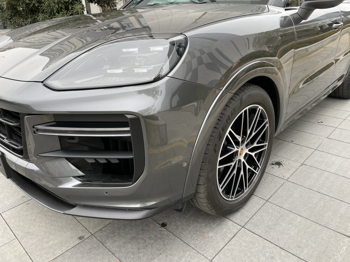 保時(shí)捷 Cayenne  2025款 Cayenne Coupé 3.0T圖片