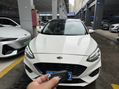 2022年5月 福特 福克斯 三厢 EcoBoost 180 自动锋潮型图片