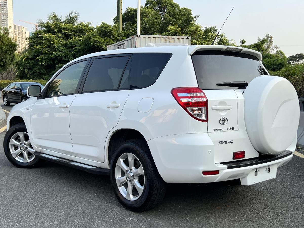 豐田 rav4 2019款 榮放 2.0l cvt兩驅先鋒版圖片