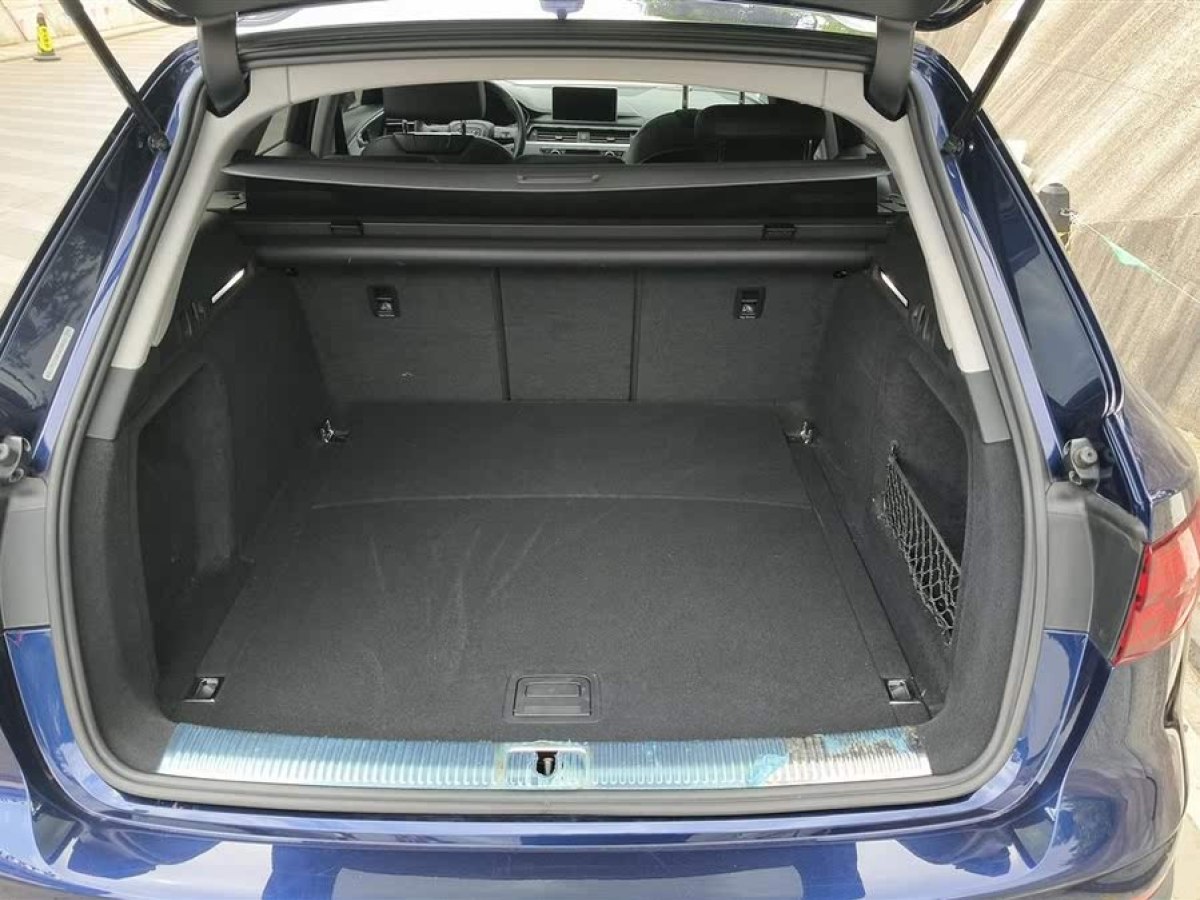 奧迪 奧迪A4  2019款 45 TFSI allroad quattro 時(shí)尚型圖片