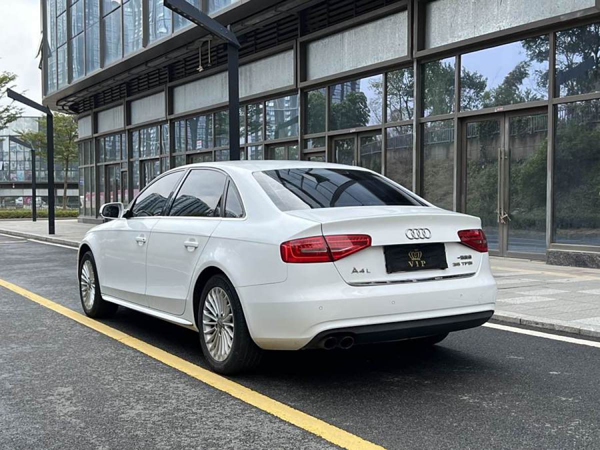 奧迪 奧迪A4L  2015款 35 TFSI 自動舒適型圖片