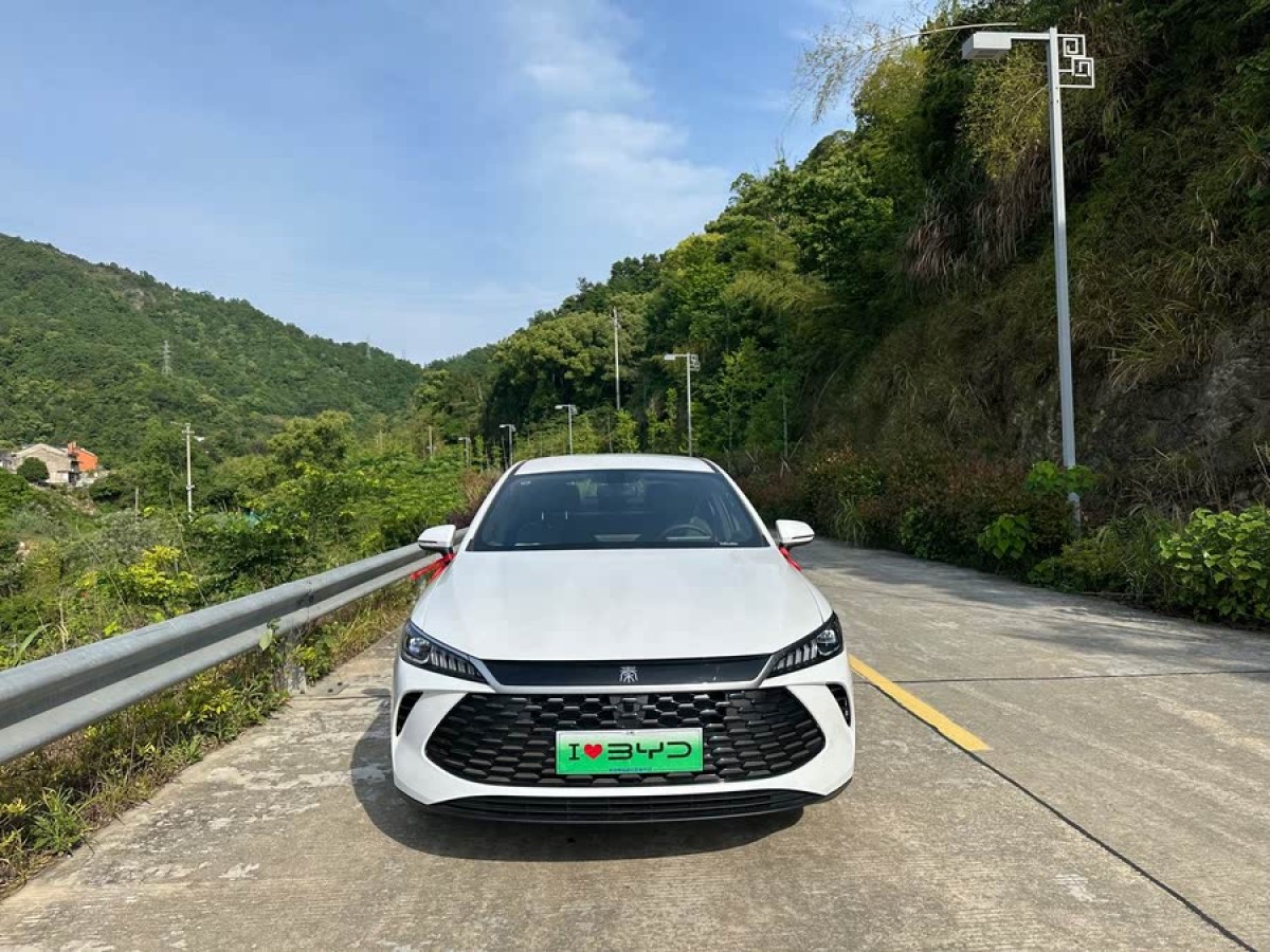 比亞迪 秦PLUS  2025款 DM-i 智駕版 55KM超越型圖片