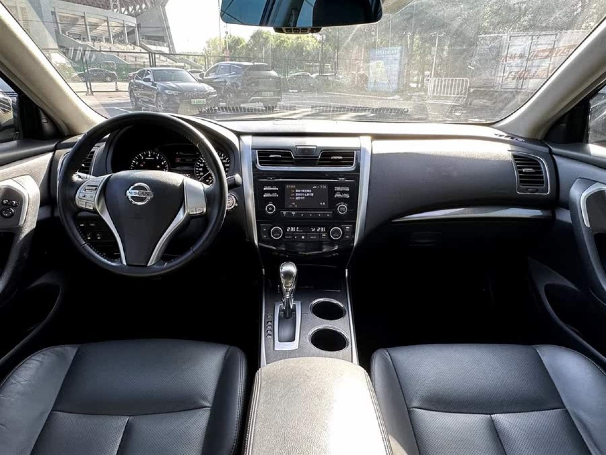 日產(chǎn) 天籟  2015款 2.0L XL Upper歐冠科技版圖片