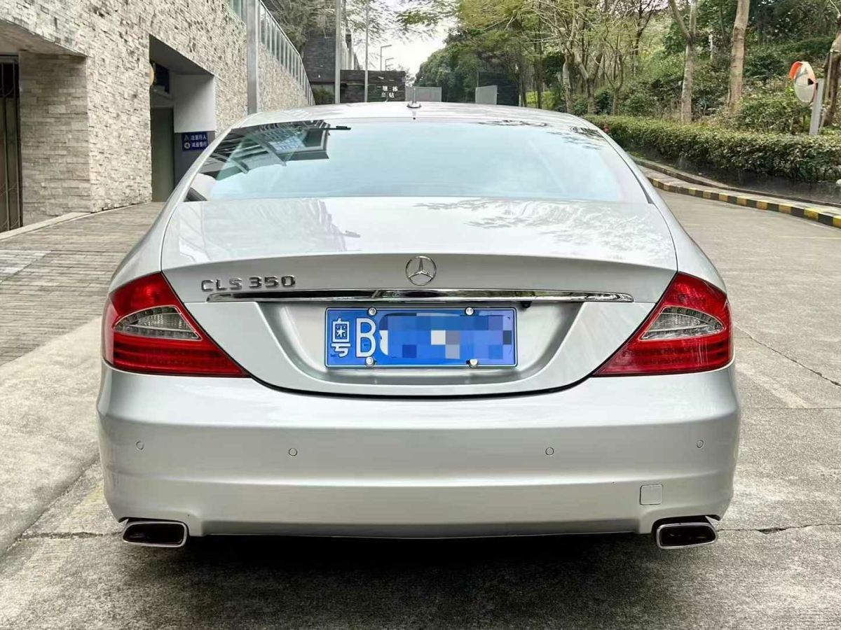 奔馳 C級 AMG  2011款 雙門轎跑車 6.2 V8圖片