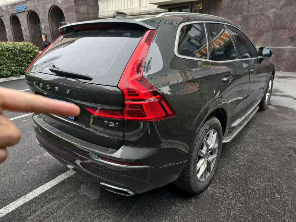 沃爾沃 XC60  2021款 T4 智行豪華版圖片