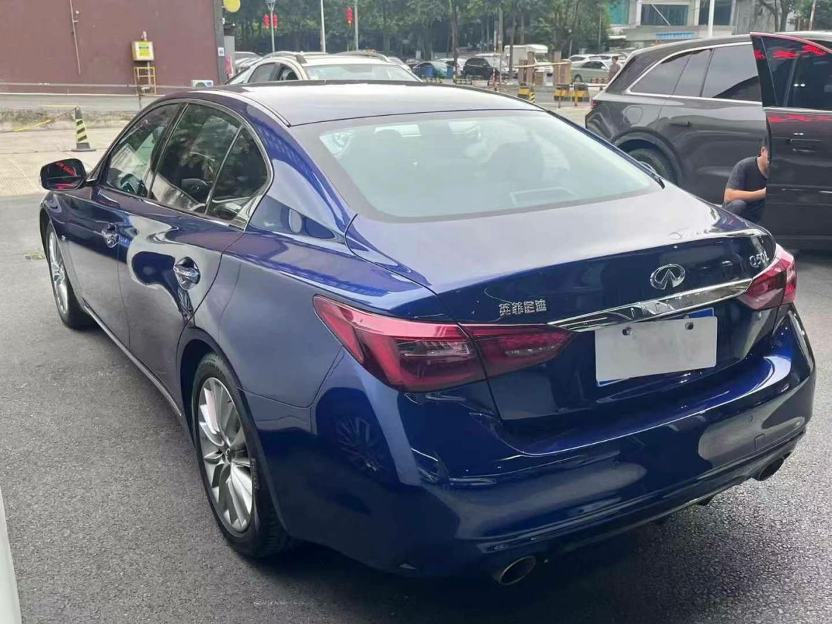 英菲尼迪 Q50L  2018款  2.0T 舒適版 國(guó)VI圖片