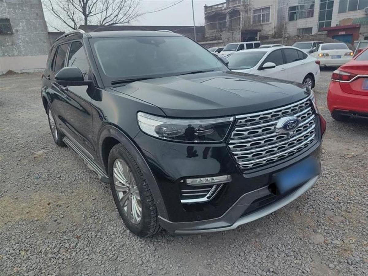 福特 探險(xiǎn)者  2023款 EcoBoost 285 四驅(qū)鈦金版 6座圖片