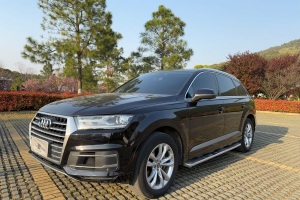 奧迪Q7 奧迪 40 TFSI 舒適型