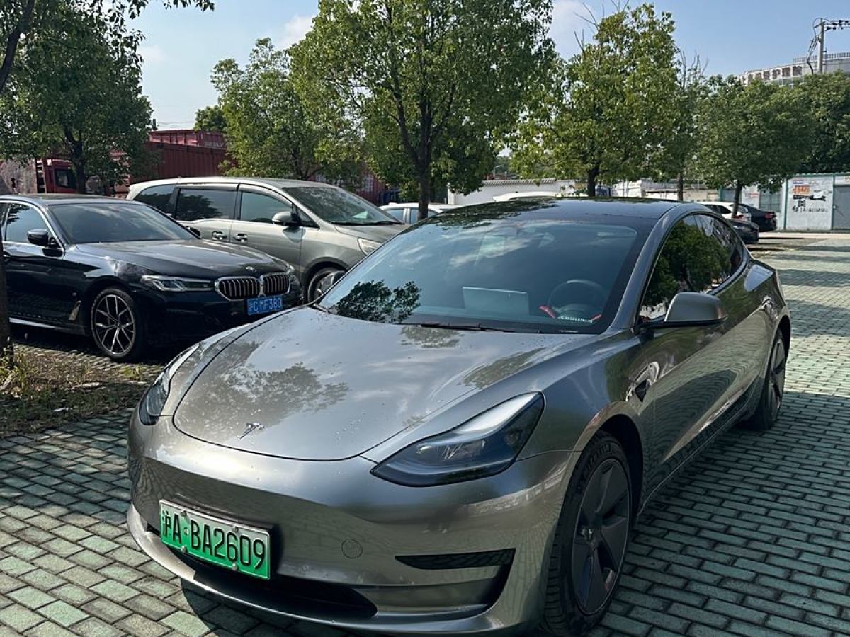 特斯拉 Model 3  2022款 改款 后輪驅(qū)動版圖片