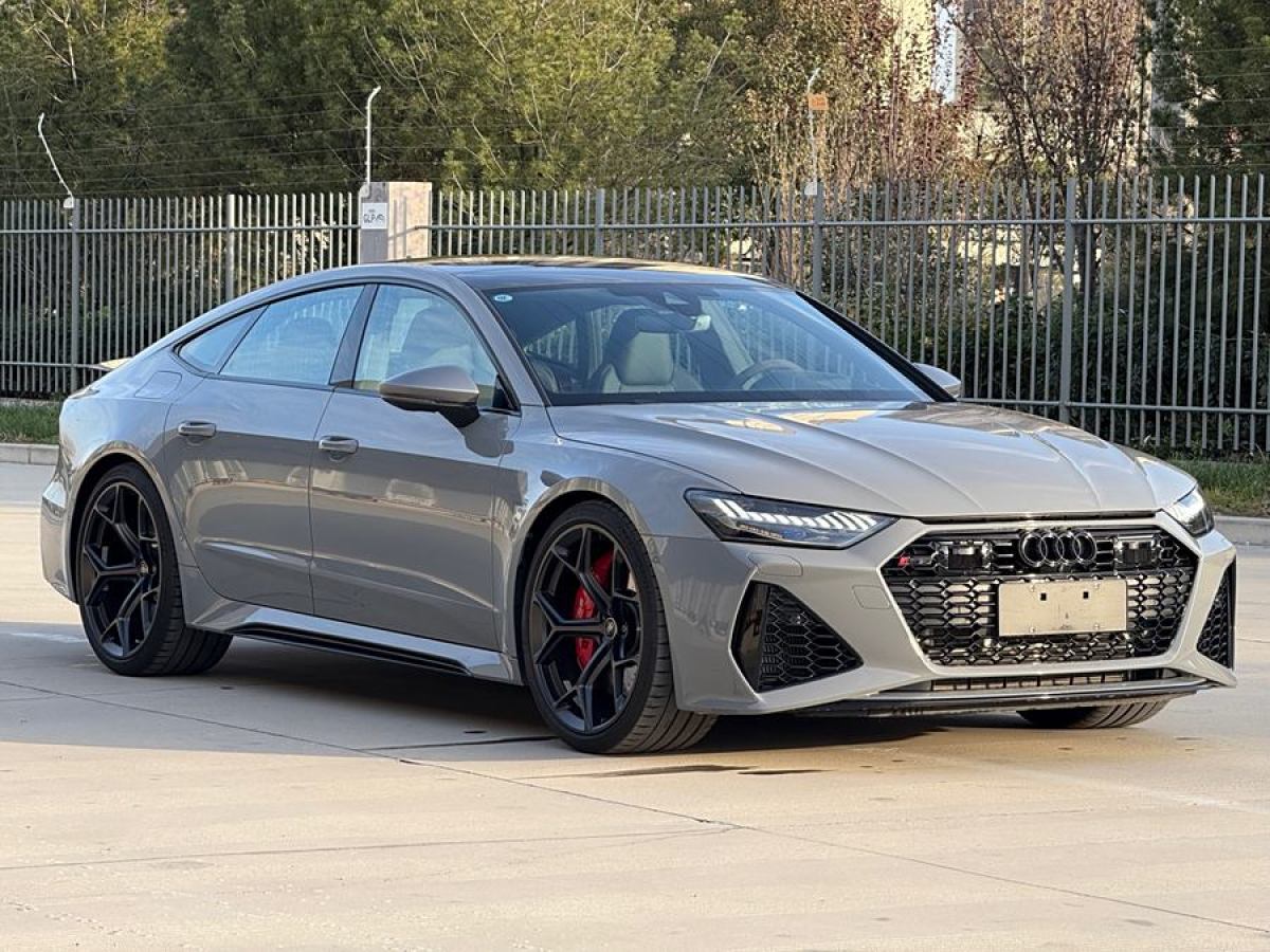 奧迪 奧迪RS 7  2024款 RS 7 4.0T Sportback performance圖片