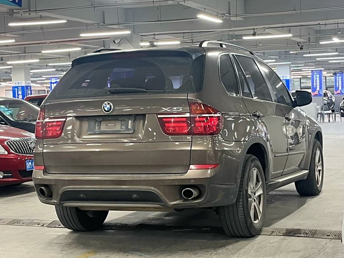 寶馬 寶馬X5  2013款 xDrive35i 領(lǐng)先型圖片