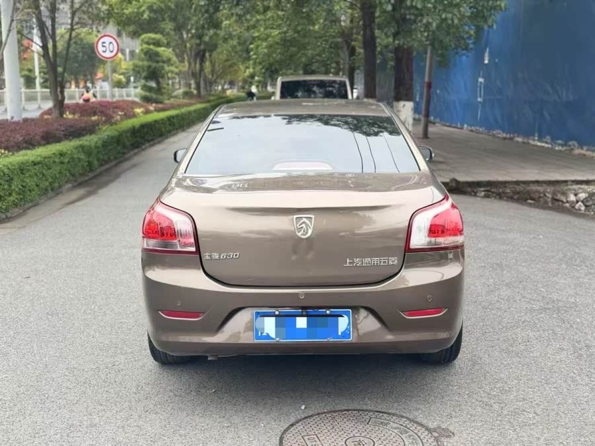 寶駿 630  2014款 1.5L 手動舒適型圖片
