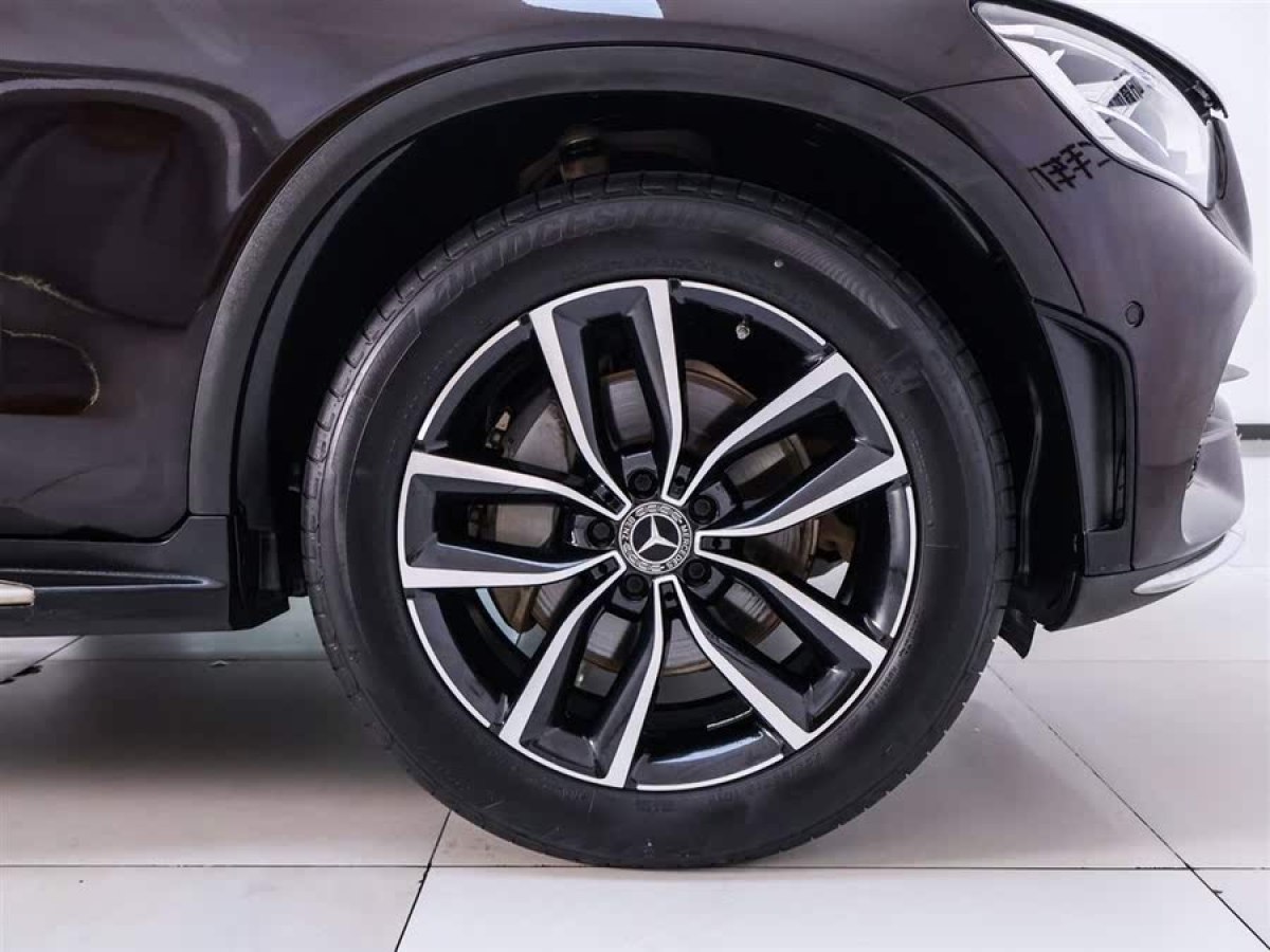 奔馳 奔馳GLC  2025款 改款 GLC 260 L 4MATIC 豪華型圖片