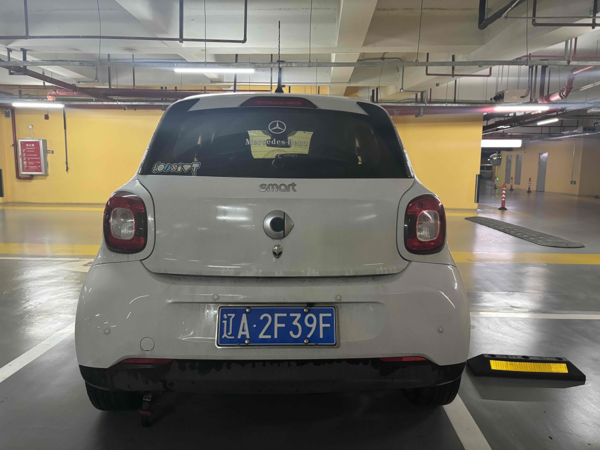 smart forfour  2016款 1.0L 52千瓦靈動版圖片