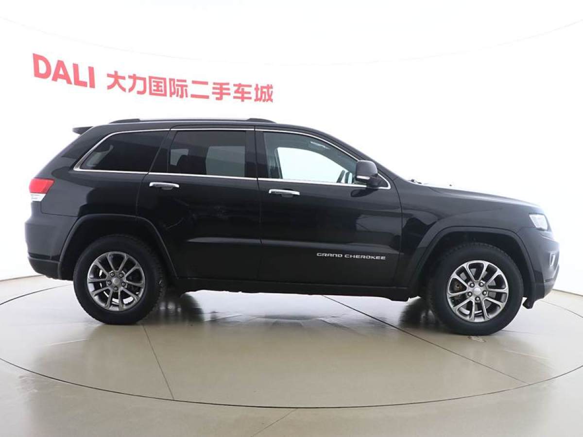 Jeep 大切諾基  2014款 3.0TD 柴油 舒享導航版圖片