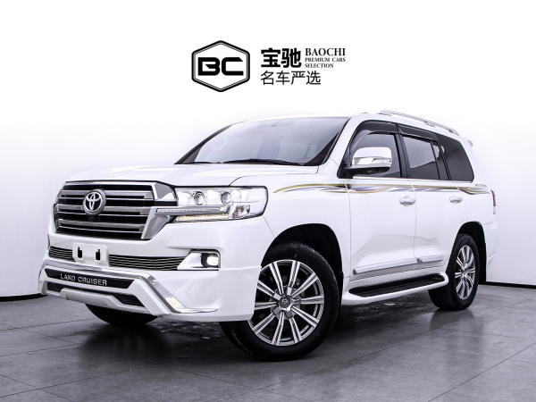 丰田 兰德酷路泽 2020款 兰德酷路泽 4.0L GX-R 八气 外挂 流水灯(中东)