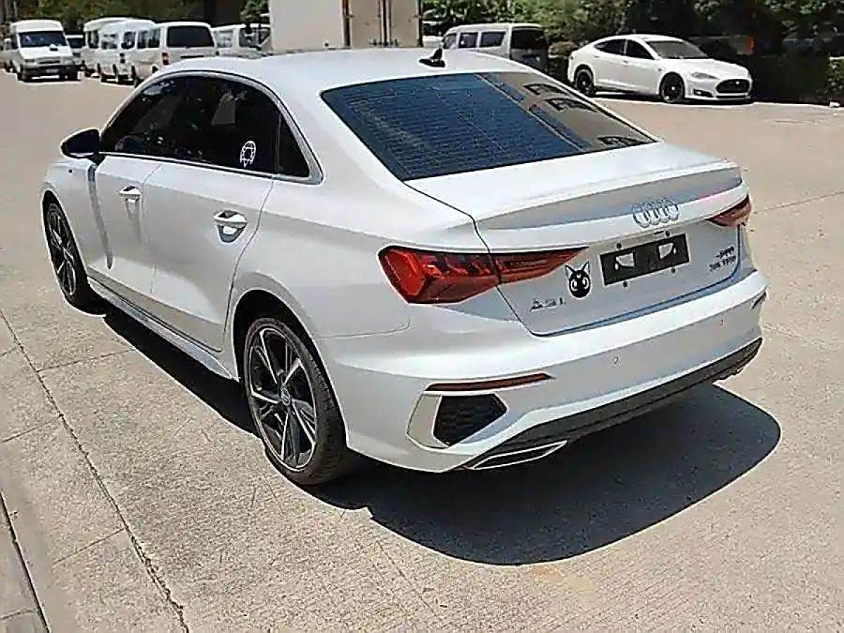 奧迪 奧迪A3  2021款 Sportback 35 TFSI 進(jìn)取致雅型圖片