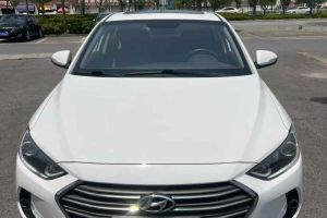 領動 現(xiàn)代 1.4T 雙離合炫動?旗艦型