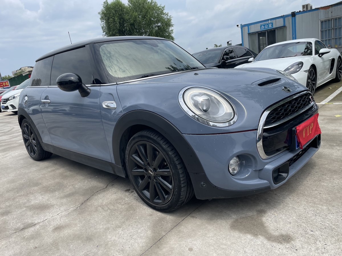 MINI MINI  2016款 2.0T COOPER S 先鋒派圖片