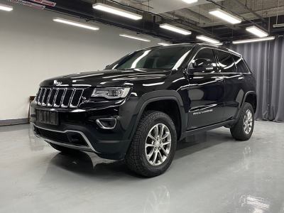 2014年2月 Jeep 大切諾基(進(jìn)口) 3.6L 精英導(dǎo)航版圖片