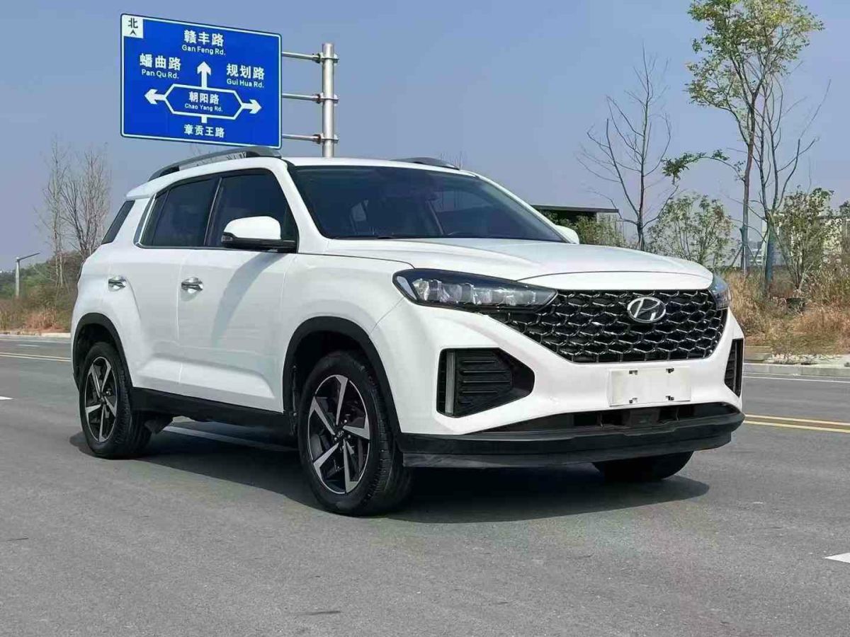 現(xiàn)代 ix35  2021款 2.0L 自動(dòng)兩驅(qū)領(lǐng)先版GLS圖片