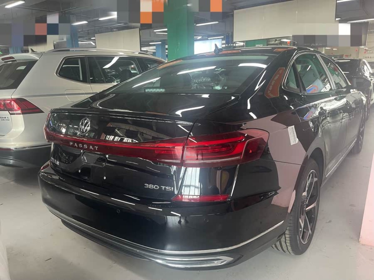 大眾 帕薩特  2025款 出眾款 380TSI 龍騰版圖片