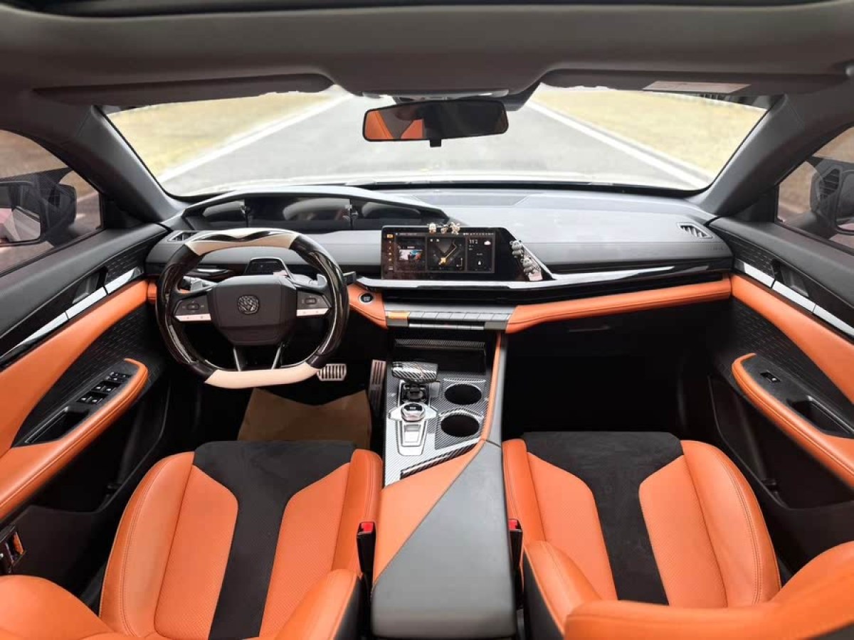 長(zhǎng)安 長(zhǎng)安UNI-V  2024款 1.5T 尊貴運(yùn)動(dòng)型圖片