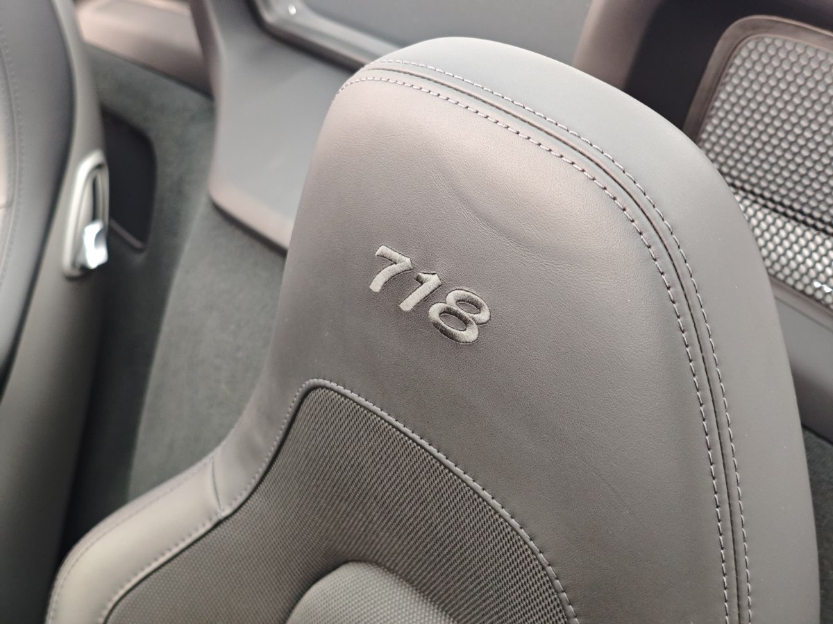 保時(shí)捷 718  2022款 Boxster 2.0T圖片
