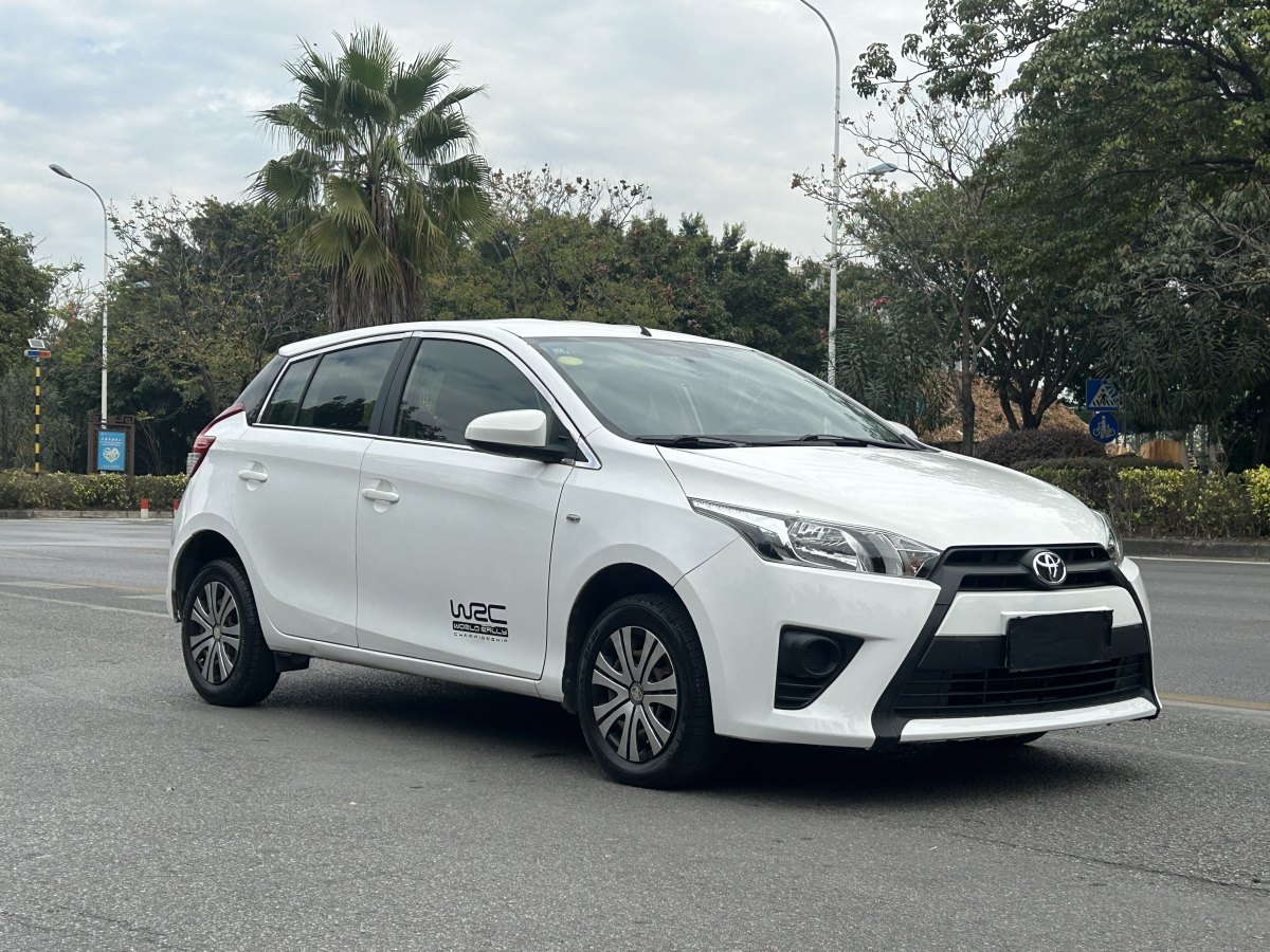 豐田 YARiS L 致炫  2014款 1.3L 手動(dòng)靈動(dòng)版圖片