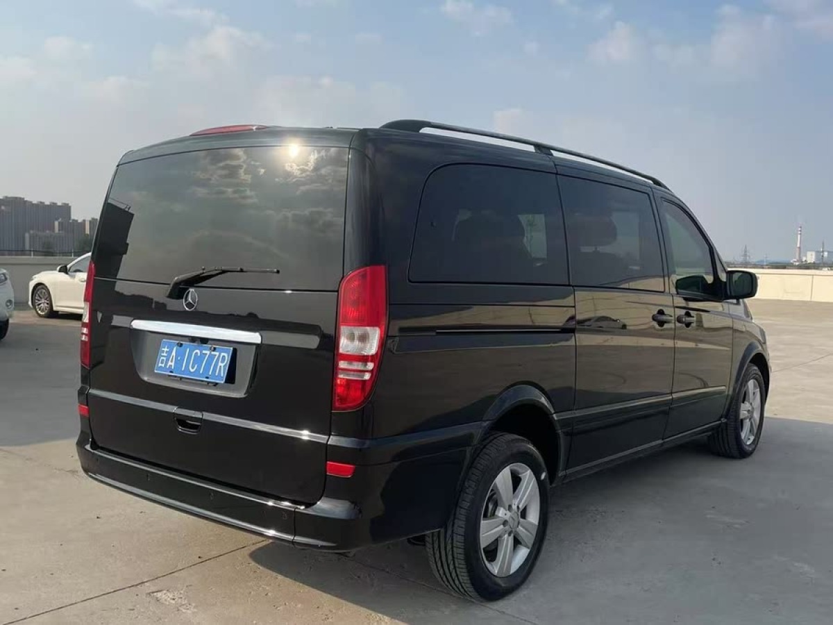 奔馳 唯雅諾  2013款 3.0L 舒適版圖片