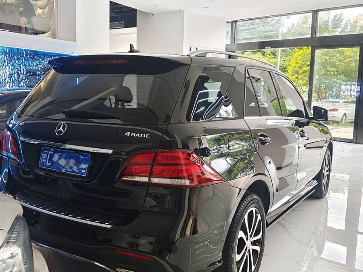 奔馳 奔馳GLE  2016款 GLE 320 4MATIC 豪華型圖片